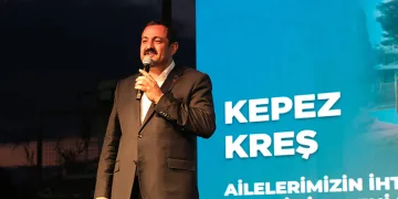 “Kesme çiçek denildiğinde Altınova akla gelecek”