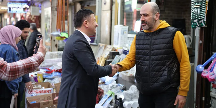Hamza Dağ’dan Basmane esnafına müjde