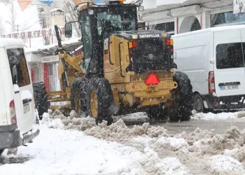 Başkale’de kış geri döndü