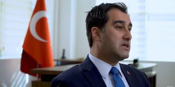 “Gençlerimizi, geleceğimizi emanet edeceğimiz cevherler olarak görüyoruz”