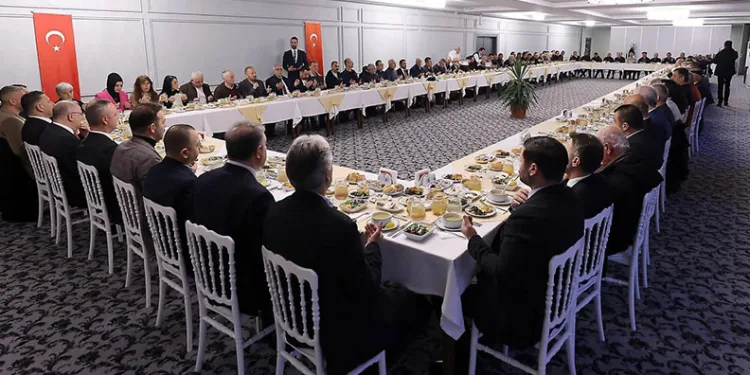 Cumhur ittifakı iftarda bir araya geldi