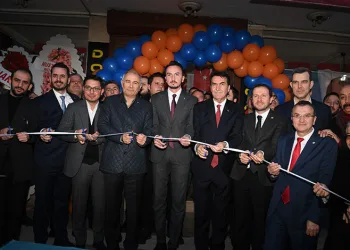 “Vatandaşlarımızın desteğiyle hizmete devam edeceğiz”
