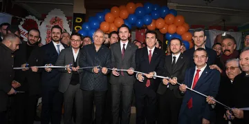 “Vatandaşlarımızın desteğiyle hizmete devam edeceğiz”