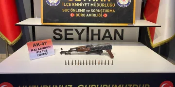 Evinde silah ele geçirildi, “Bana ait değil, oğlumun” dedi