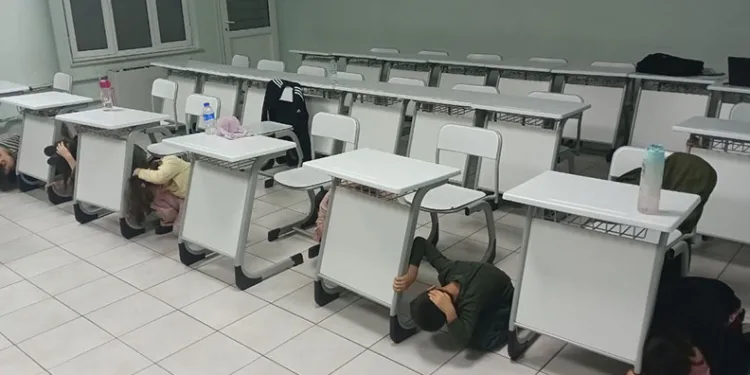 Aydın’da deprem anı tatbikatı yapıldı