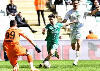 Bursaspor Kırklarelispor’a sahasında yenildi