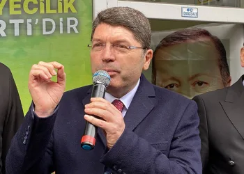 Bakan Tunç’tan muhalefete “darbe” eleştirisi