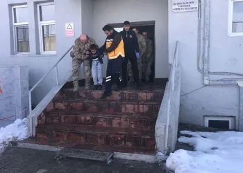 Engelli çocuk 40 saat sonra ahırda bulundu