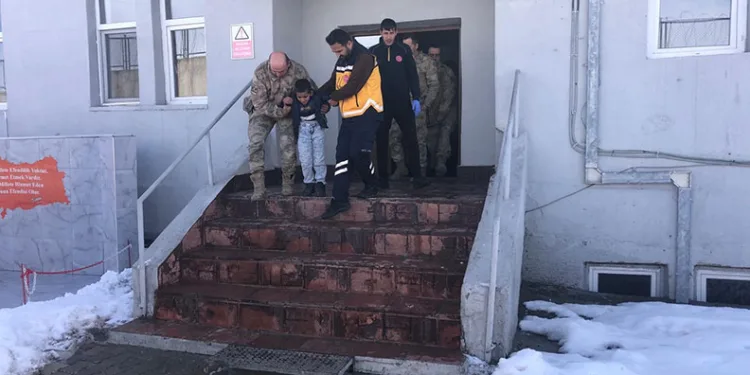Engelli çocuk 40 saat sonra ahırda bulundu