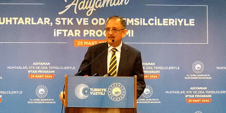 “Bin şantiyede 110 bin kişilik orduyla çalışıyoruz”