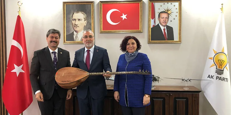 “İşsizlik rakamları bir önceki yıla oranla azaldı”