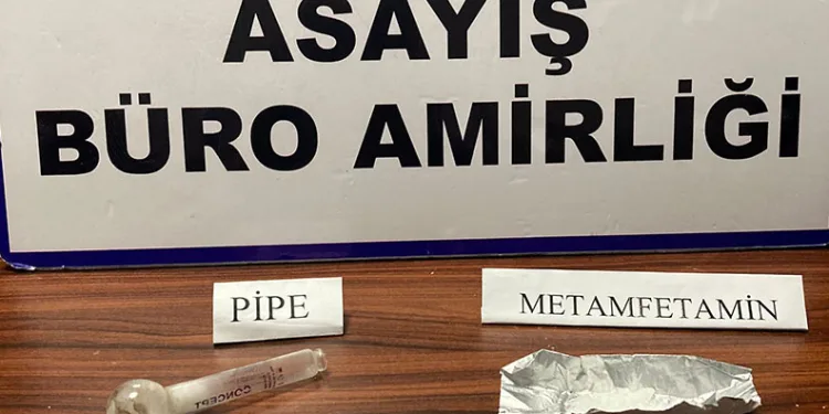 Kütahya’da zehir tacirlerine darbe: 8 kişi yakalandı