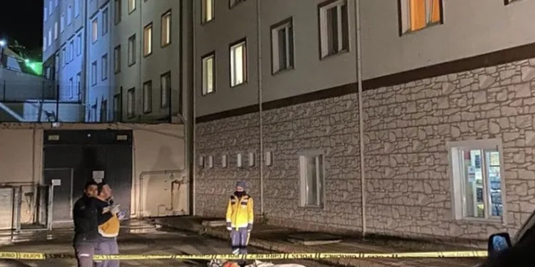 Yurdun 3. katından düşen öğrenci hayatını kaybetti