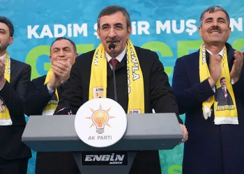 “Türkiye’yi vesayetlerden kurtardık”