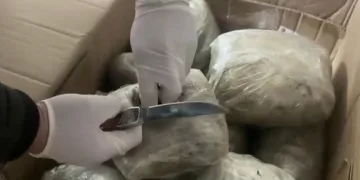 İzmir’de 26 kilogramın üzerinde uyuşturucu ele geçirildi