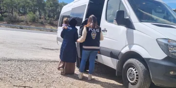9 düzensiz göçmen sınır dışı edilecek