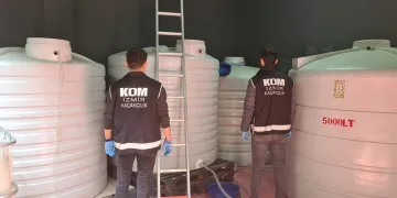 İzmir merkezli kaçakçılık operasyonu