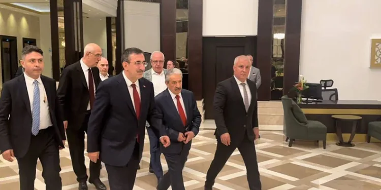 Cumhurbaşkanı Yardımcısı Cevdet Yılmaz’a Alanya brifingi