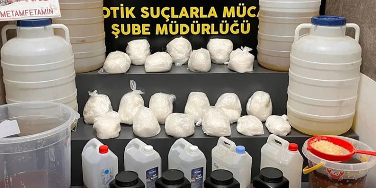 Narkotik ekiplerinden rekor
