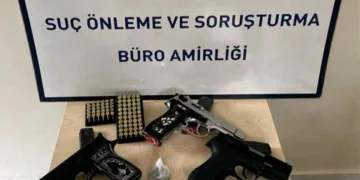 Gelibolu’da 3 adet ruhsatsız tabanca ele geçirildi