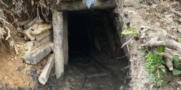 Ruhsatsız işletilen 4 maden ocağı imha edildi