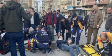 Ordu’da pikap ile motosiklet çarpıştı: 2 yaralı