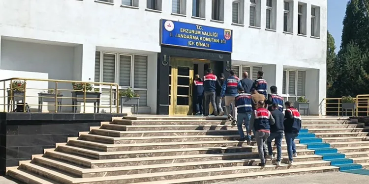 Erzurum’da jandarmadan PKK/KCK’ya yönelik eş zamanlı operasyon