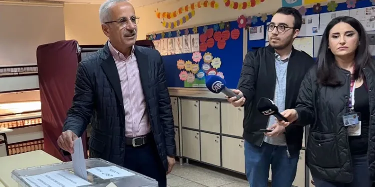 Bakan Uraloğlu, oyunu Ankara’da kullandı