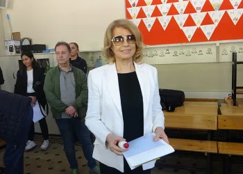 Eski Başbakan Tansu Çiller oyunu kullandı