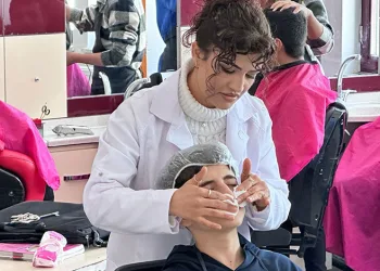 Güzellik merkezi değil okul