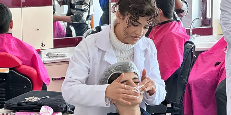Güzellik merkezi değil okul