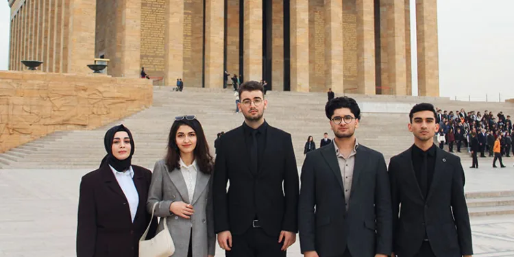 Erzurumlu genç hukukçuların Ankara çıkarması
