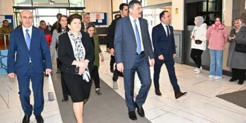 Vali Çiftçi’den gezici kütüphane talimatı
