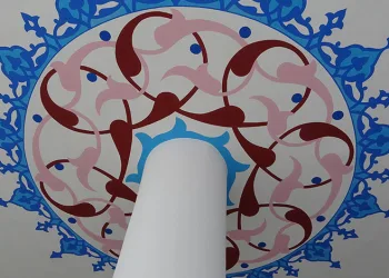 Cami duvarlarına Osmanlı motifleri