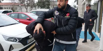 Samsun’da uyuşturucu ticaretinden 2 kişi tutuklandı
