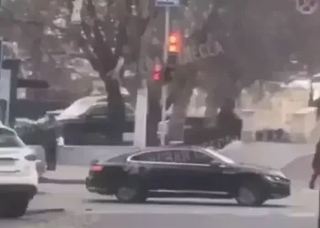 Miçotakis’in konvoyu yakınında patlama