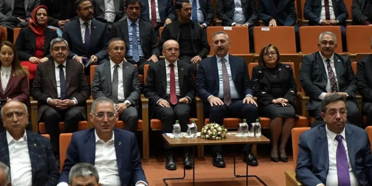 Bakan Mehmet Şimşek Gaziantep’te