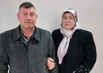 Eşinin muhtarlık yaptığı mahalleye aday oldu