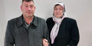 Eşinin muhtarlık yaptığı mahalleye aday oldu