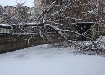 Ağrı’da bahar havası yerini kara bıraktı