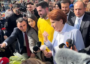 “İYİ Parti de kraliçe”