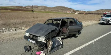 Malatya’da trafik kazası: 1’i ağır 3 yaralı