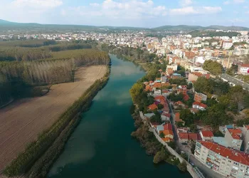 Mustafakemalpaşa’da seçmen sayısı arttı