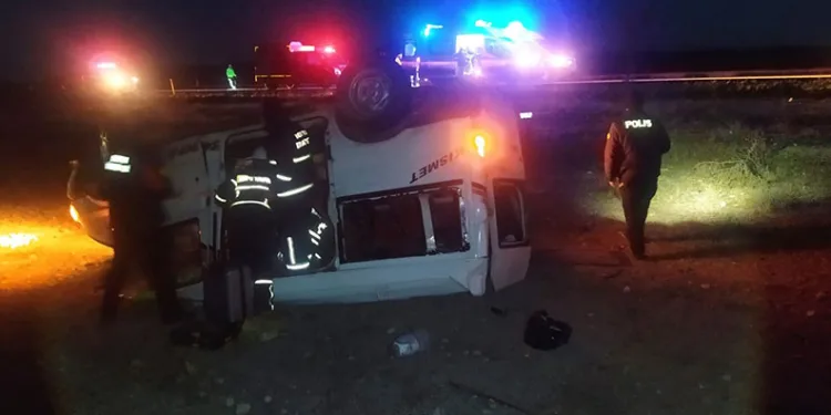 Konya’da minibüs şarampole devrildi: 6 yaralı