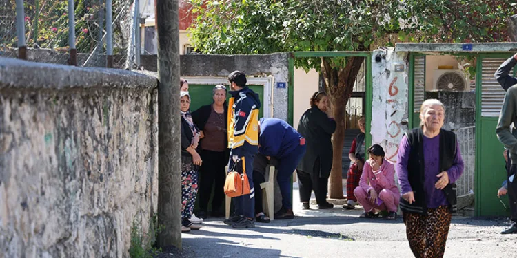Uyuşturucu parası isteyen oğlunu av tüfeğiyle öldürdü