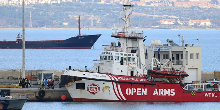 Güney Kıbrıs’tan Gazze’ye ilk yardım gemisi yola çıktı