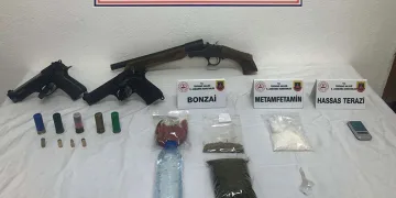 Tekirdağ’da uyuşturucu, silah ve kaçak purolar ele geçirildi