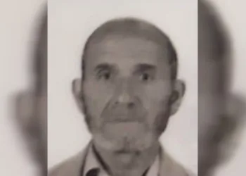 Uçuruma yuvarlanan traktör sürücüsü hayatını kaybetti