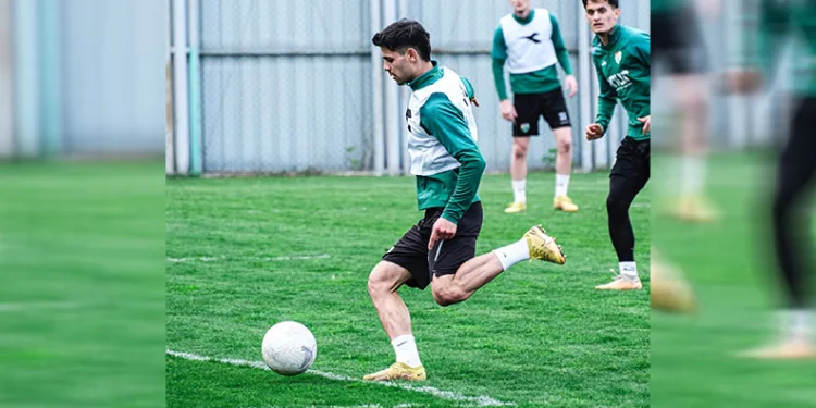 Bursaspor taktik idman yaptı
