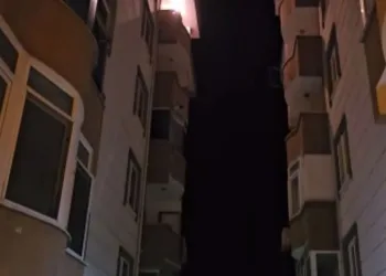 Kavga ettiği kişiye benzetti, tüfekle rehin aldı